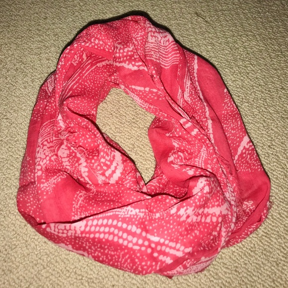 🌵 Cute Infinity Scarf - Picture 2 of 4